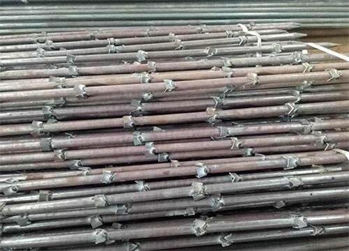 潢川隧道钢花管